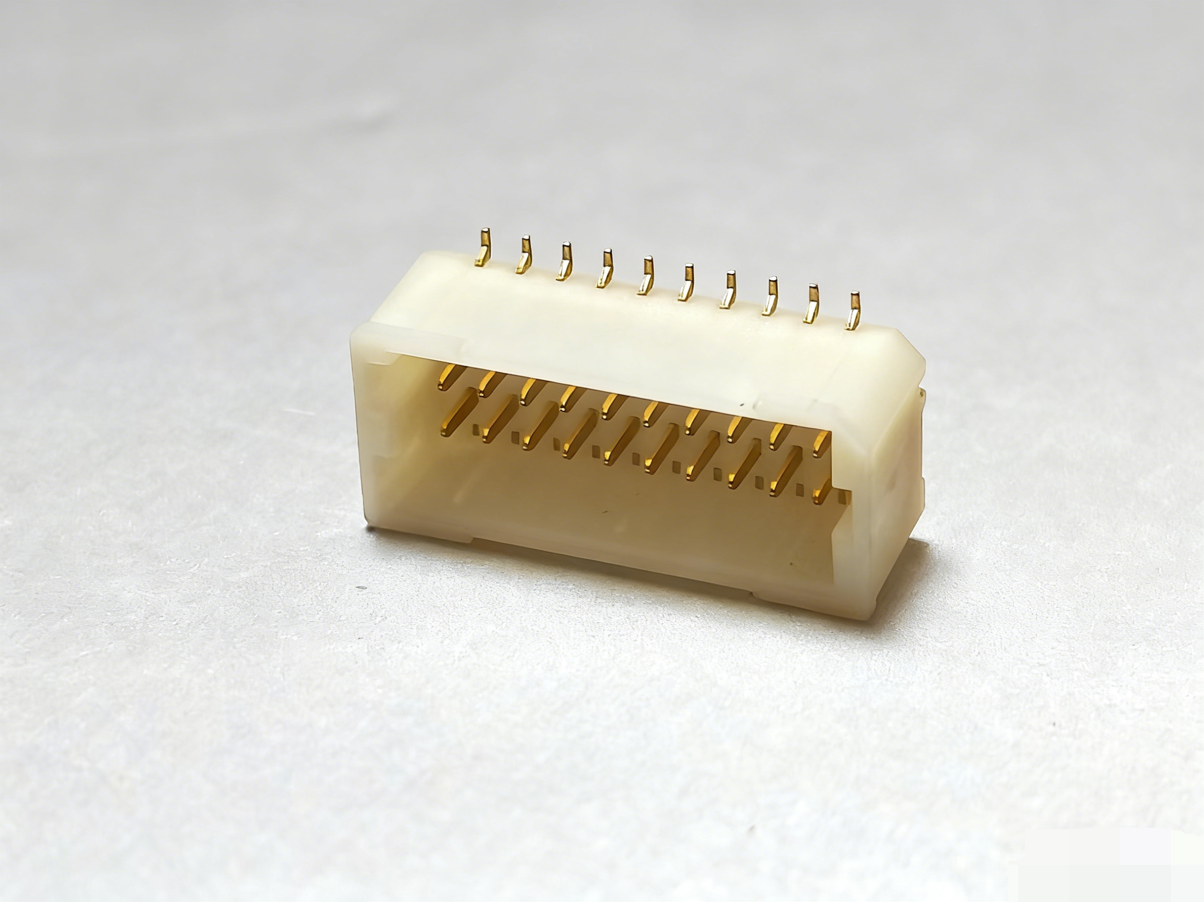 1.0MM PITCH 180°SMT TYPE, DOUBLE ROW